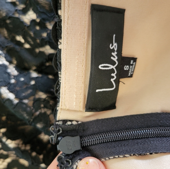 Lulu's Ain't Misbehavin' Black Lace Fringe Strapless Bodycon Sexy Dress Size S - Picture 9 of 13